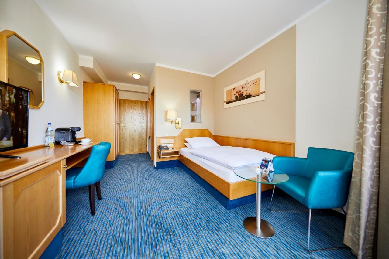 Sonnenhof Hotell Dietzenbach Eksteriør bilde
