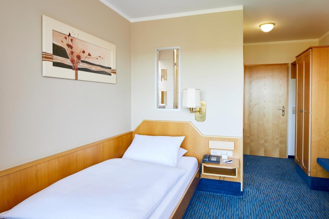 Sonnenhof Hotell Dietzenbach Eksteriør bilde